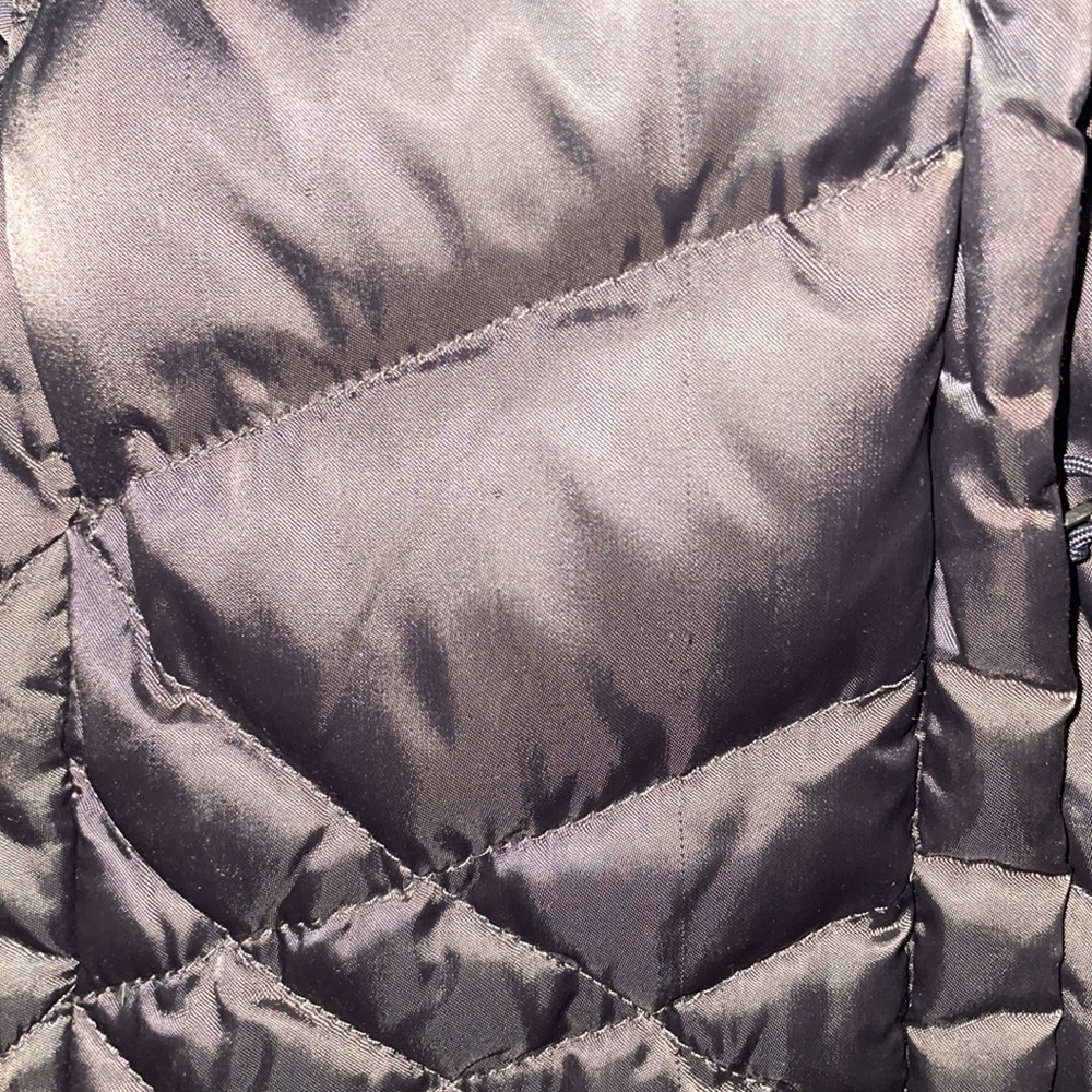 The North Face Aconcagua 550 Down Vest - Picture 8 of 8
